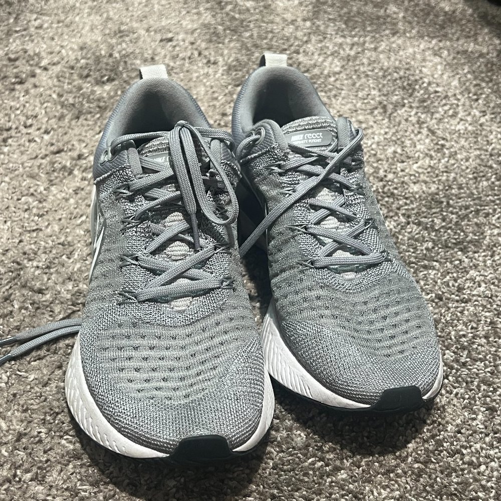 NIKE React Infinity Flyknit